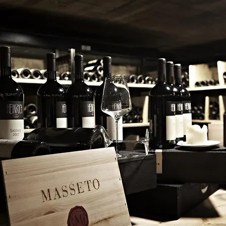 Badhaus - Hotel/restaurant/cafe Hotel 2*