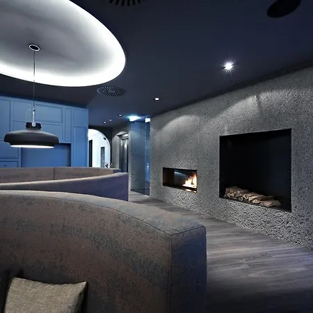 Badhaus - Hotel/restaurant/cafe