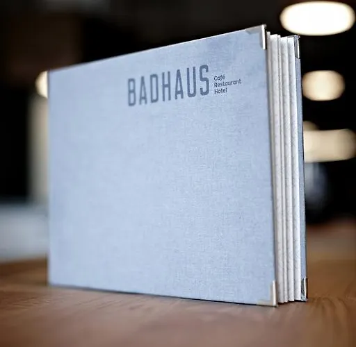 Badhaus - Hotel/restaurant/cafe 2*